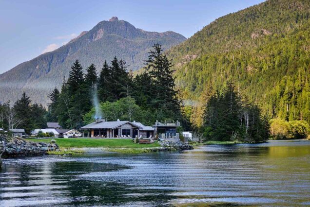 Clayoquot Wilderness Lodge & Canadian Rockies Train Voyage