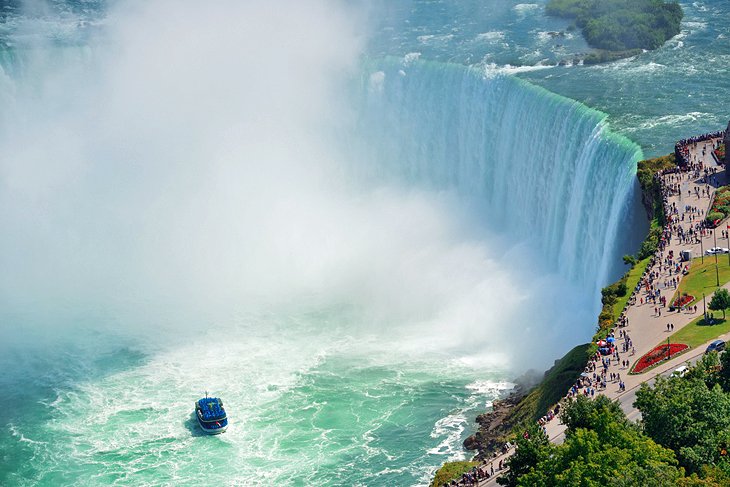 canada-ontario-niagara-falls-3