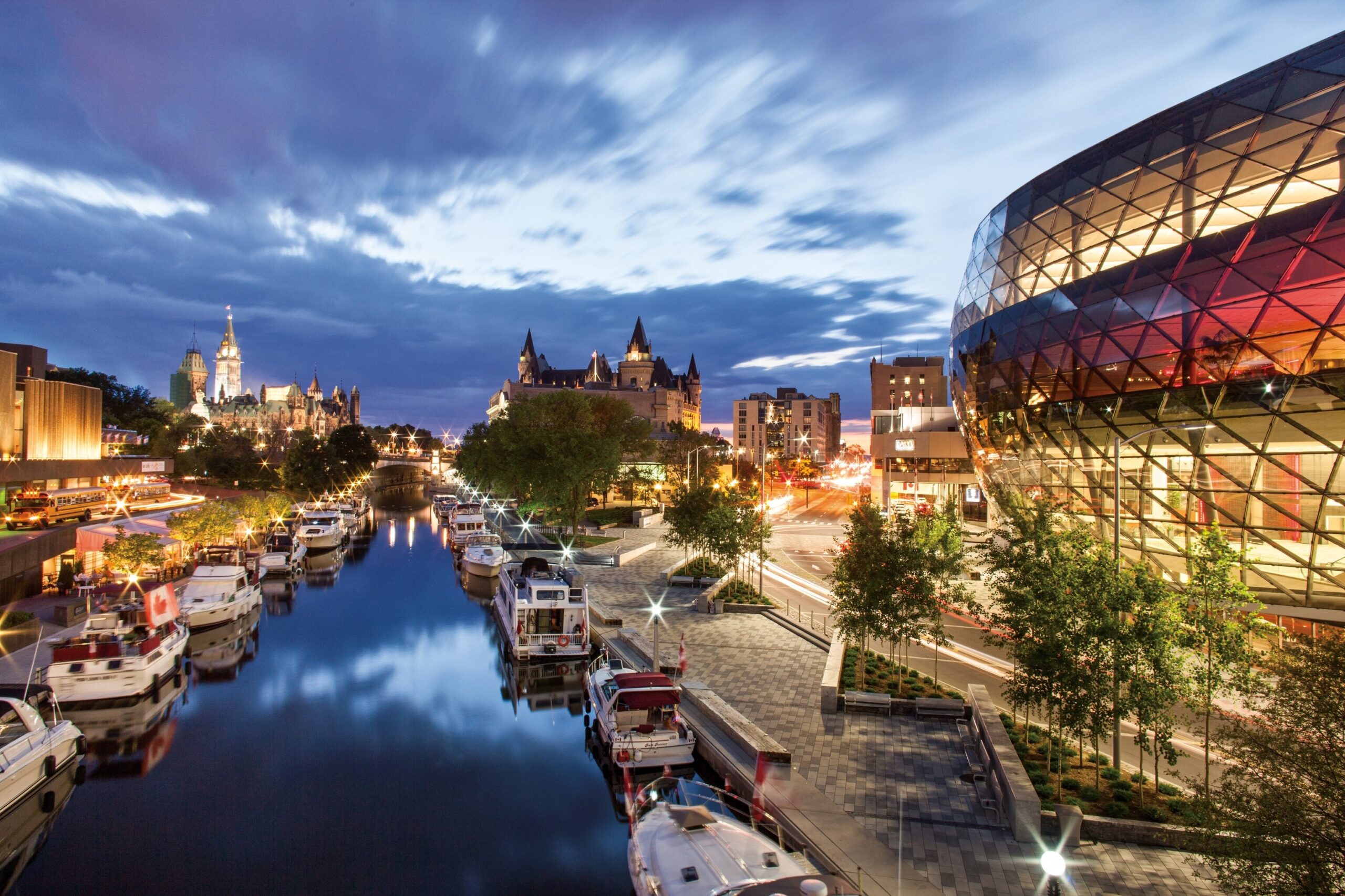 river-cruise-boat-experience-fun-ontario